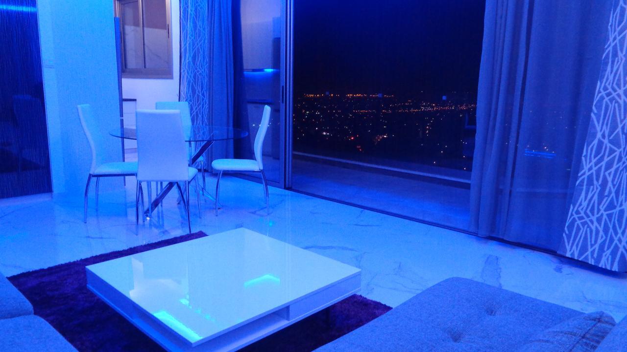 Romantic Views - Only For Couples Apartamento Limassol Exterior foto